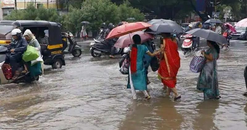 സംസ്ഥാനത്ത് അതിതീവ്ര മഴ; റവന്യൂ മന്ത്രി ഉന്നതതല യോഗം വിളിച്ചു